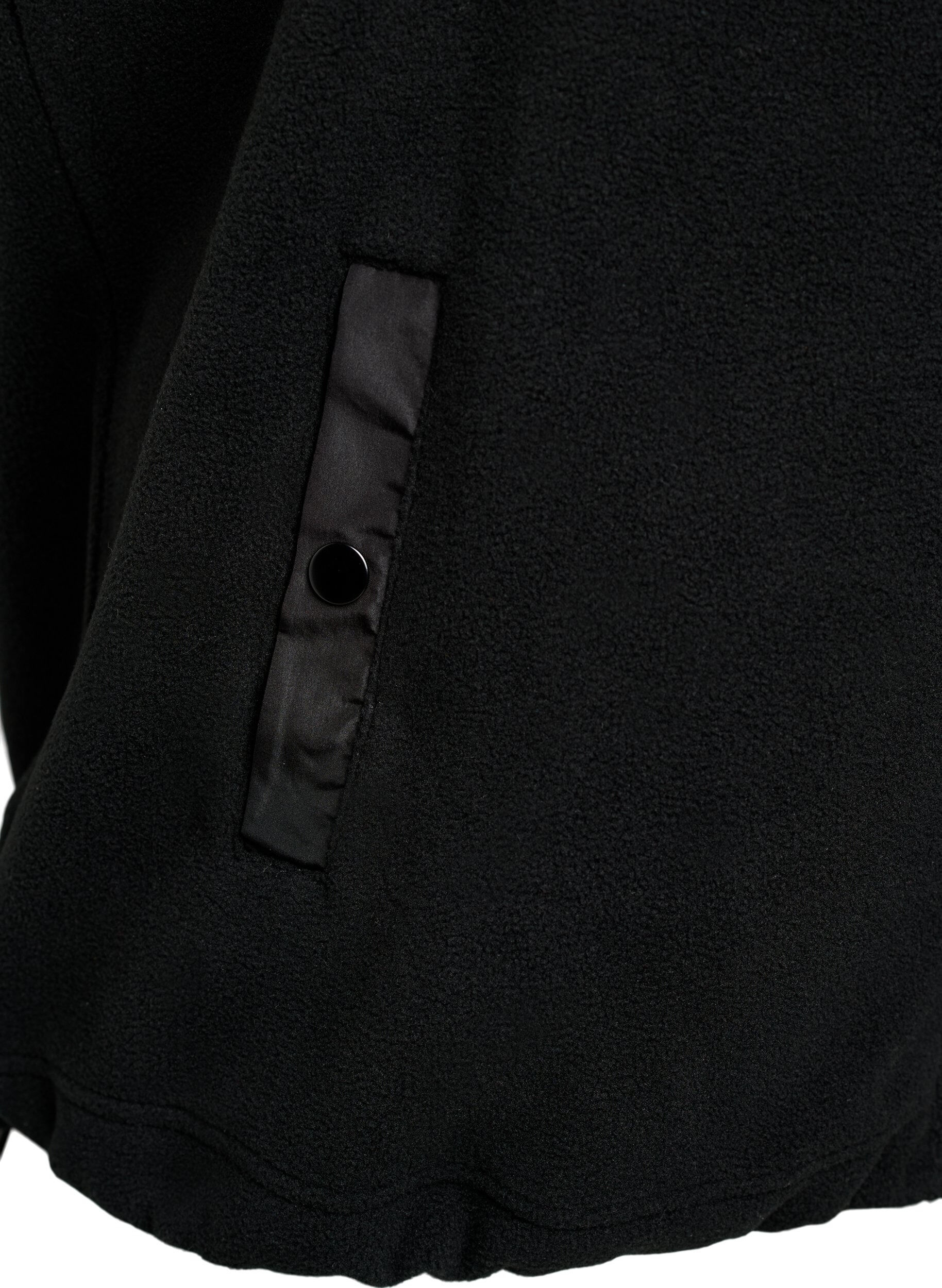 ZizziFleece-liivi korkealla kauluksella ja kiristysny&ouml;rill&auml; helmassa, Musta, Packshot image number 3