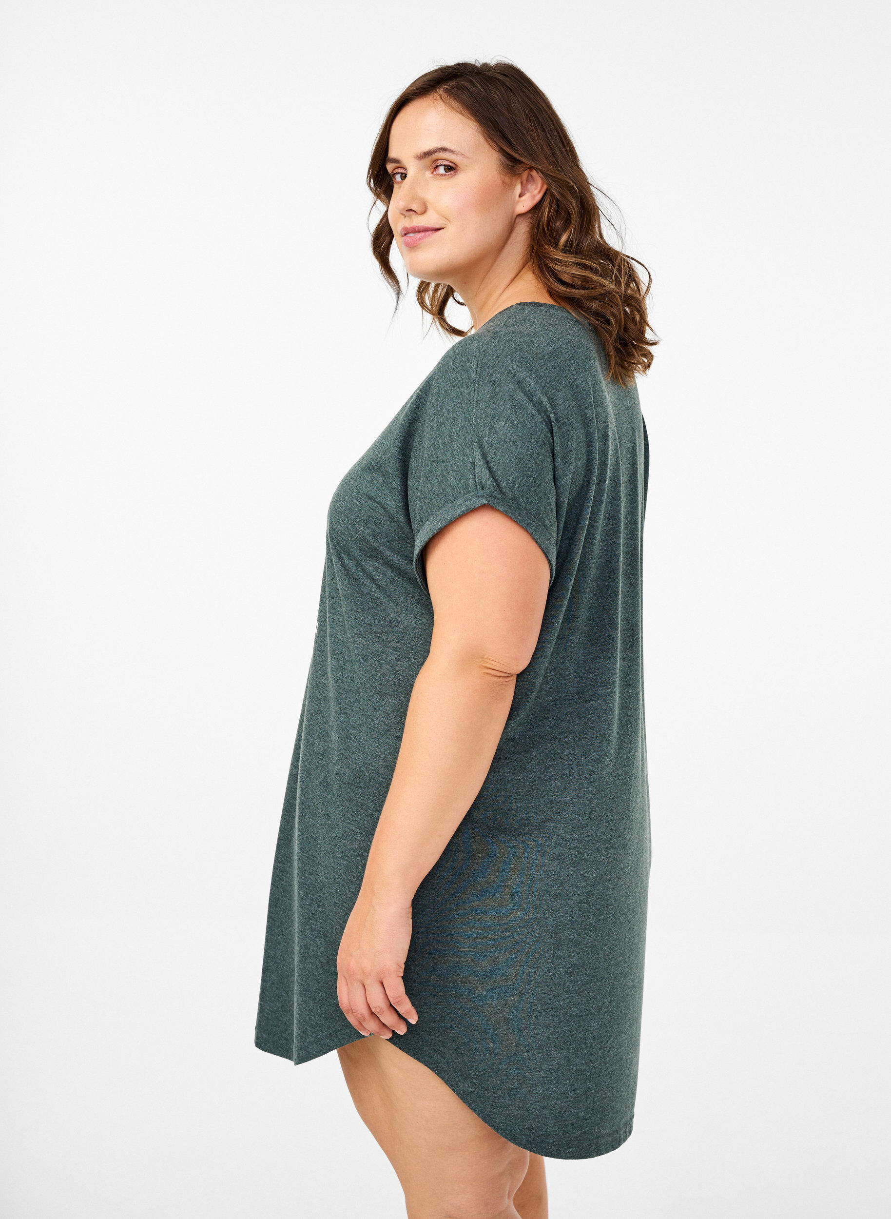 Zizzi Lyhythihainen y&ouml;paita tekstipainatuksella, , Model image number 2