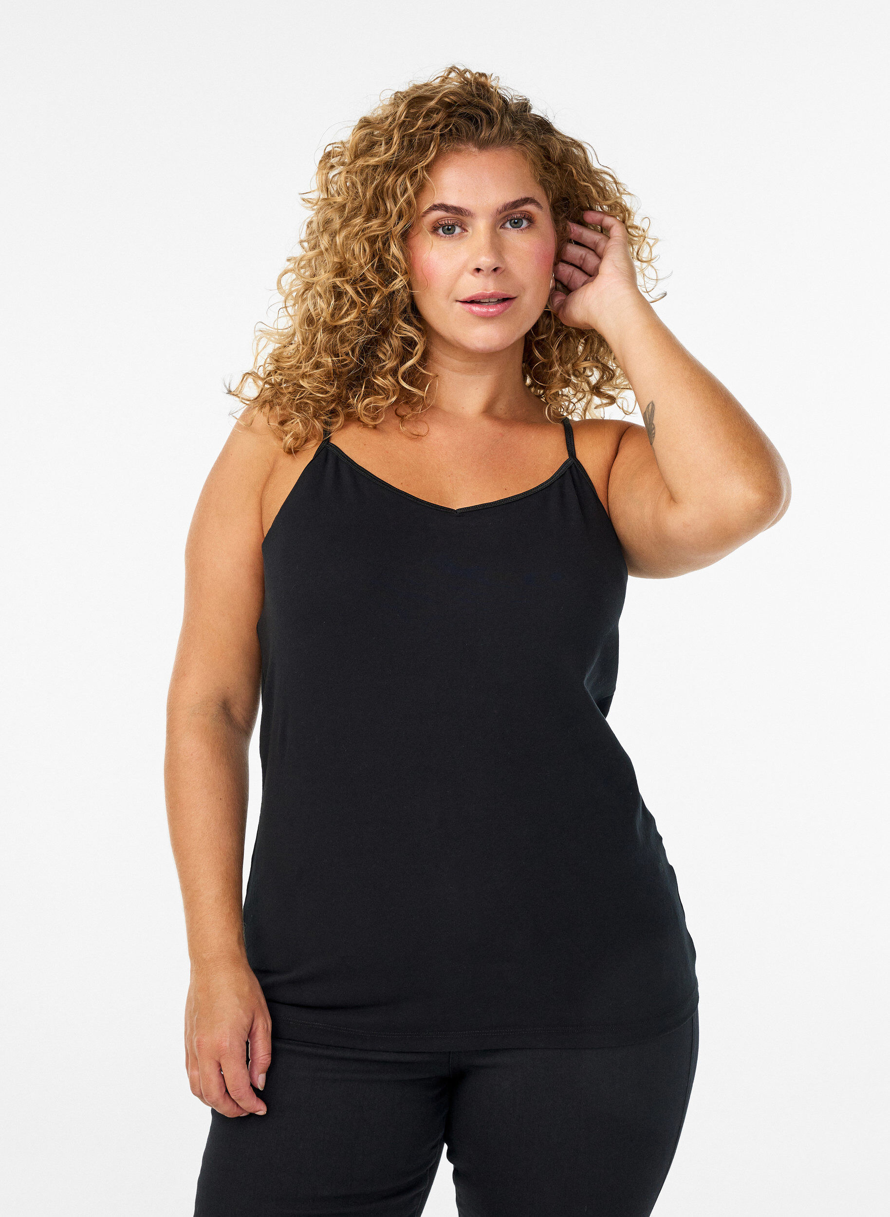 Puuvillainen perustoppi, Musta, Model