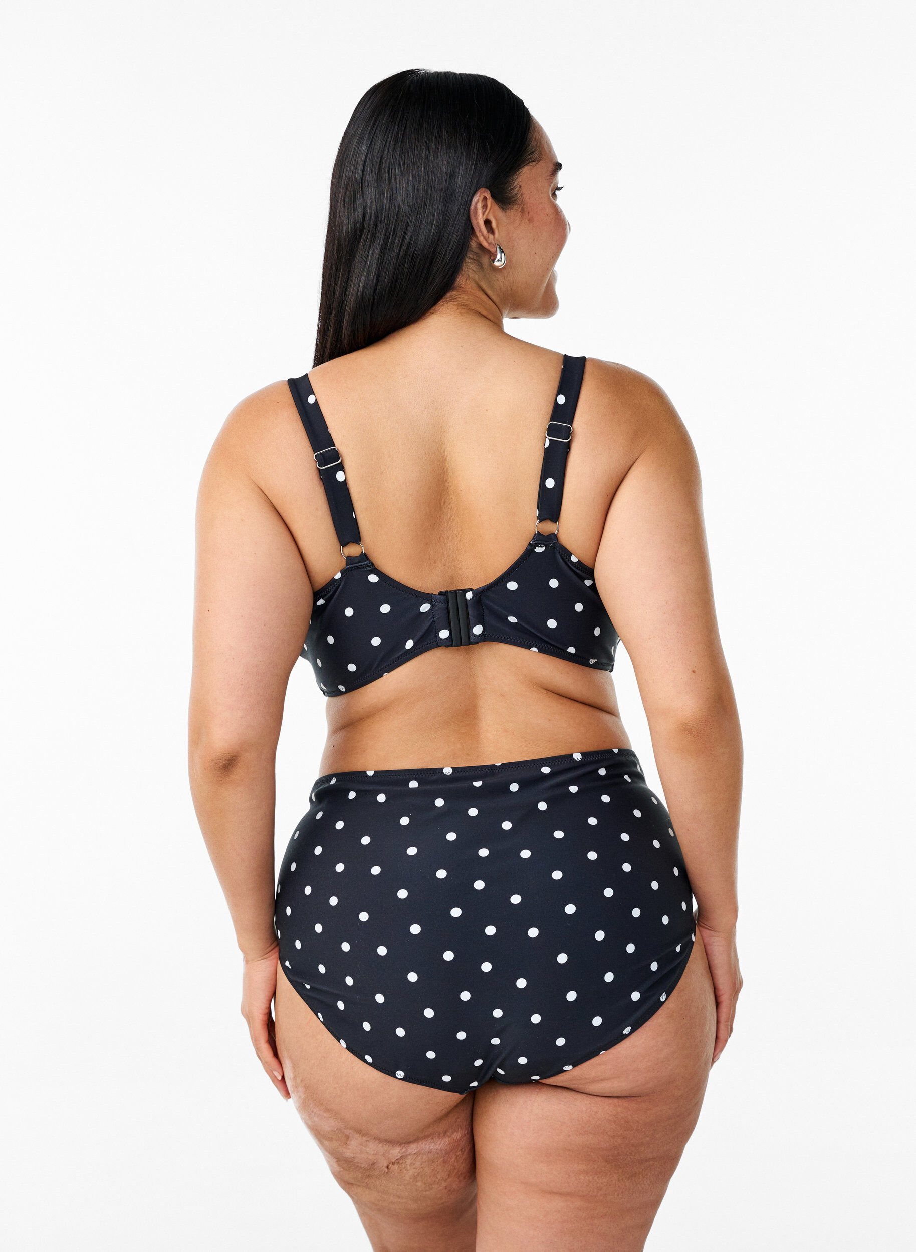 ZizziKorkeavy&ouml;t&auml;r&ouml;iset bikinialaosat pilkuilla, Musta, Model image number 1