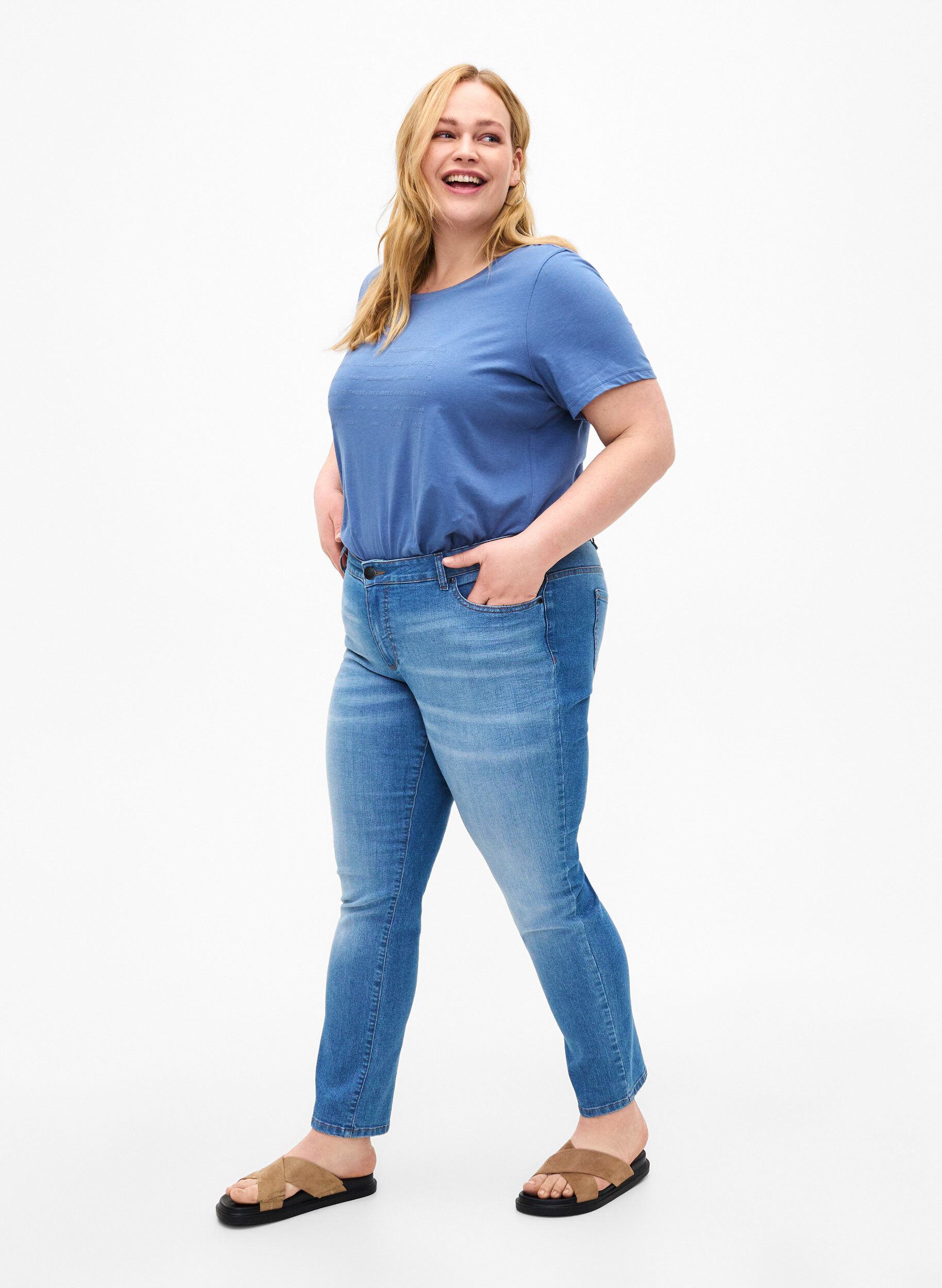 Zizzi T-paita, jossa on teksti&auml;, Moonlight B. W.Navy, Model image number 2