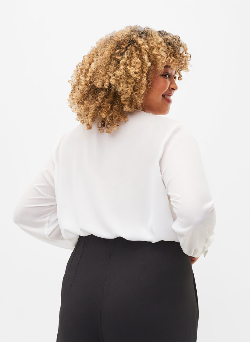 Yksivärinen paita v-pääntiellä, Bright White, Model image number 1