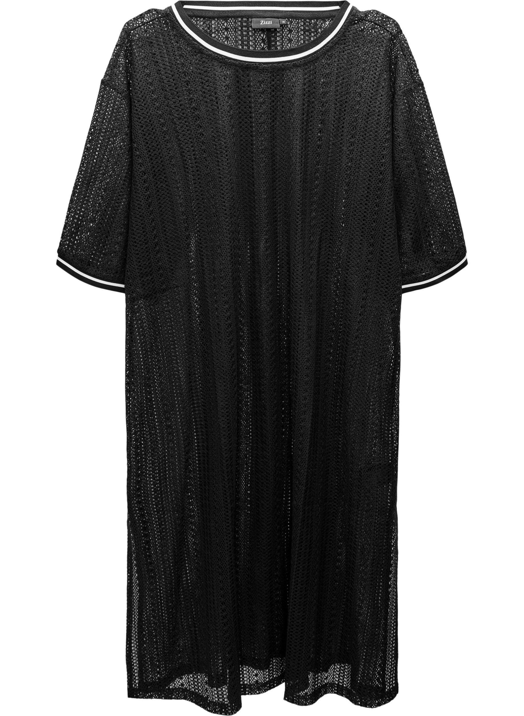 Midimekko avoimella kuviolla ja lyhyill&auml; hihoilla