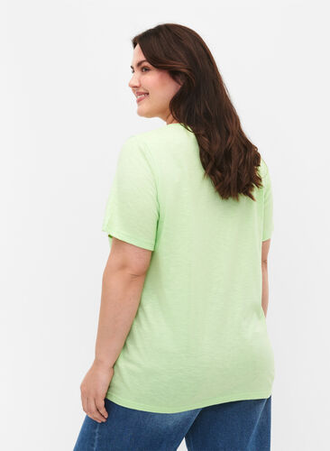 Lyhythihainen perus t-paita v-pääntiellä, Paradise Green, Model image number 1