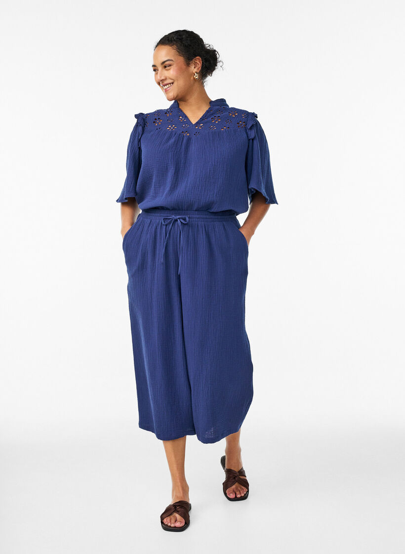 Culotte-housut, joissa on korkea vy&ouml;t&auml;r&ouml;, Sininen, Model image number 0