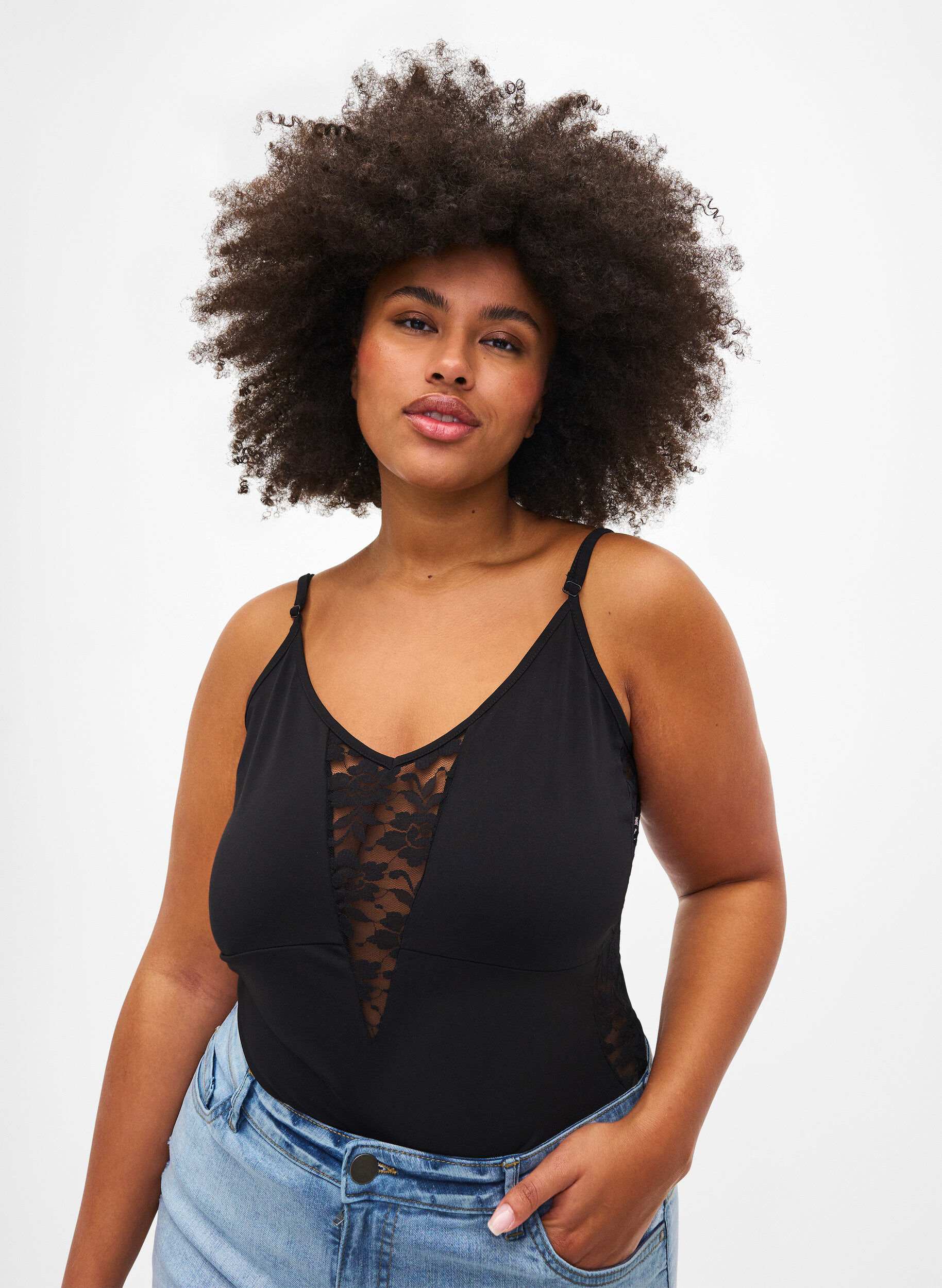 Zizzi Bodystocking pitsill&auml; ja kapeilla nauhoilla, Black, Model image number 0