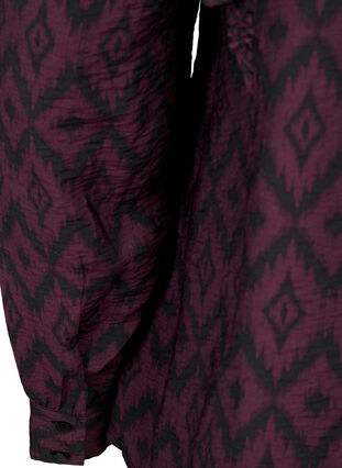 Viskoosista valmistettu pusero, jossa röyhelödetailit., Winetasting w. Black, Packshot image number 3