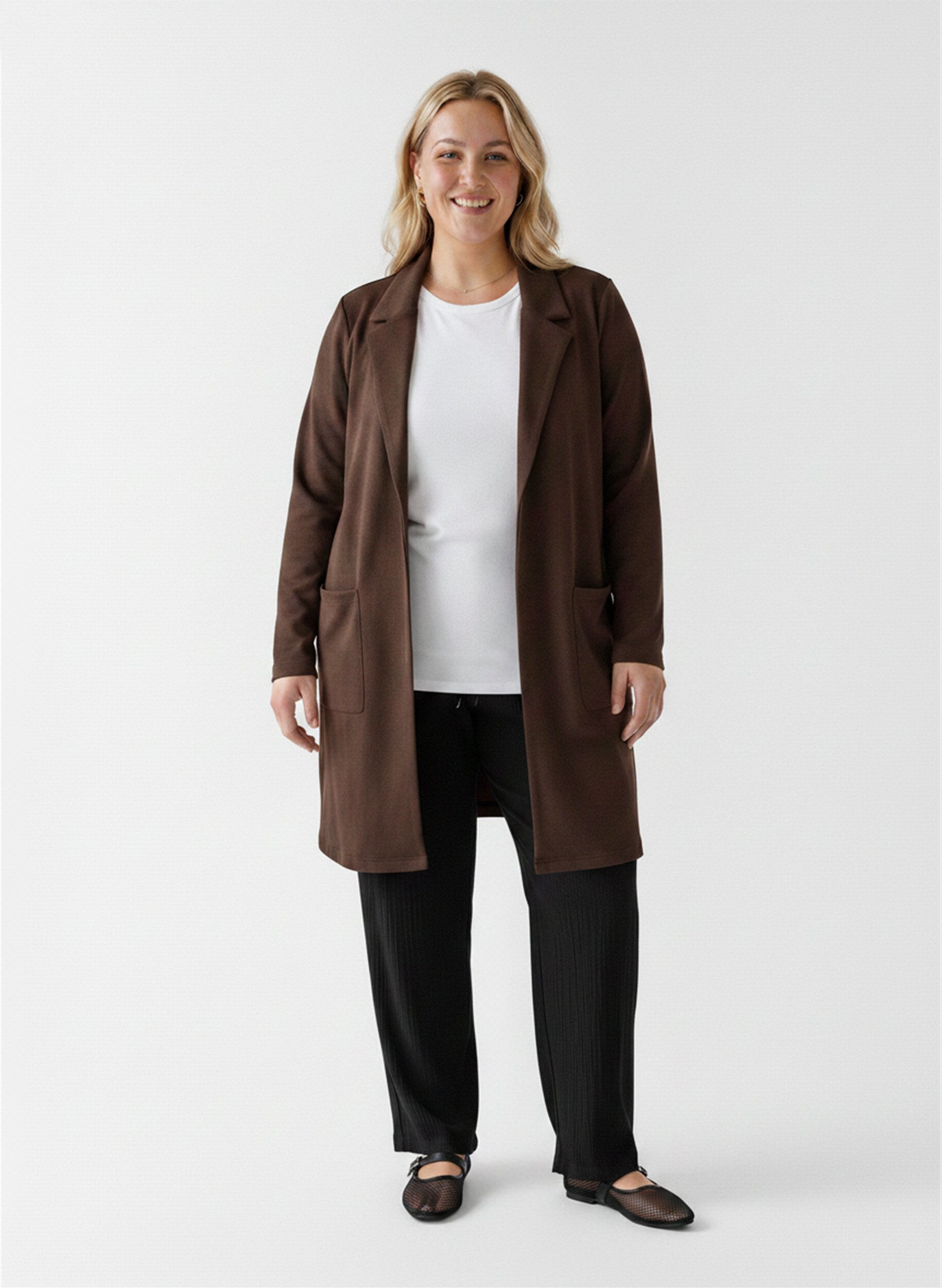 ZizziPitk&auml; takki taskuilla, Ruskea, Model image number 1