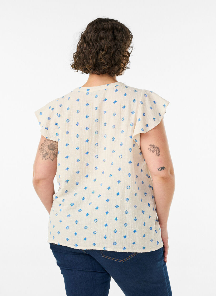 Hihaton pusero virkatulla reunuksella ja r&ouml;yhel&ouml;yksityiskohdilla, Beige, Model image number 2