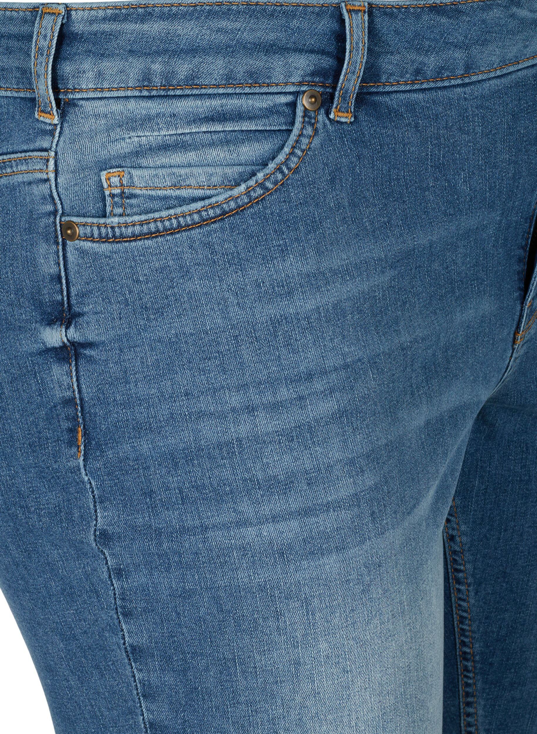 Zizzi Korkeavy&ouml;t&auml;r&ouml;iset farkkushortsit r&auml;v&auml;k&ouml;ill&auml; reunuksilla , Dark blue denim, Packshot image number 2