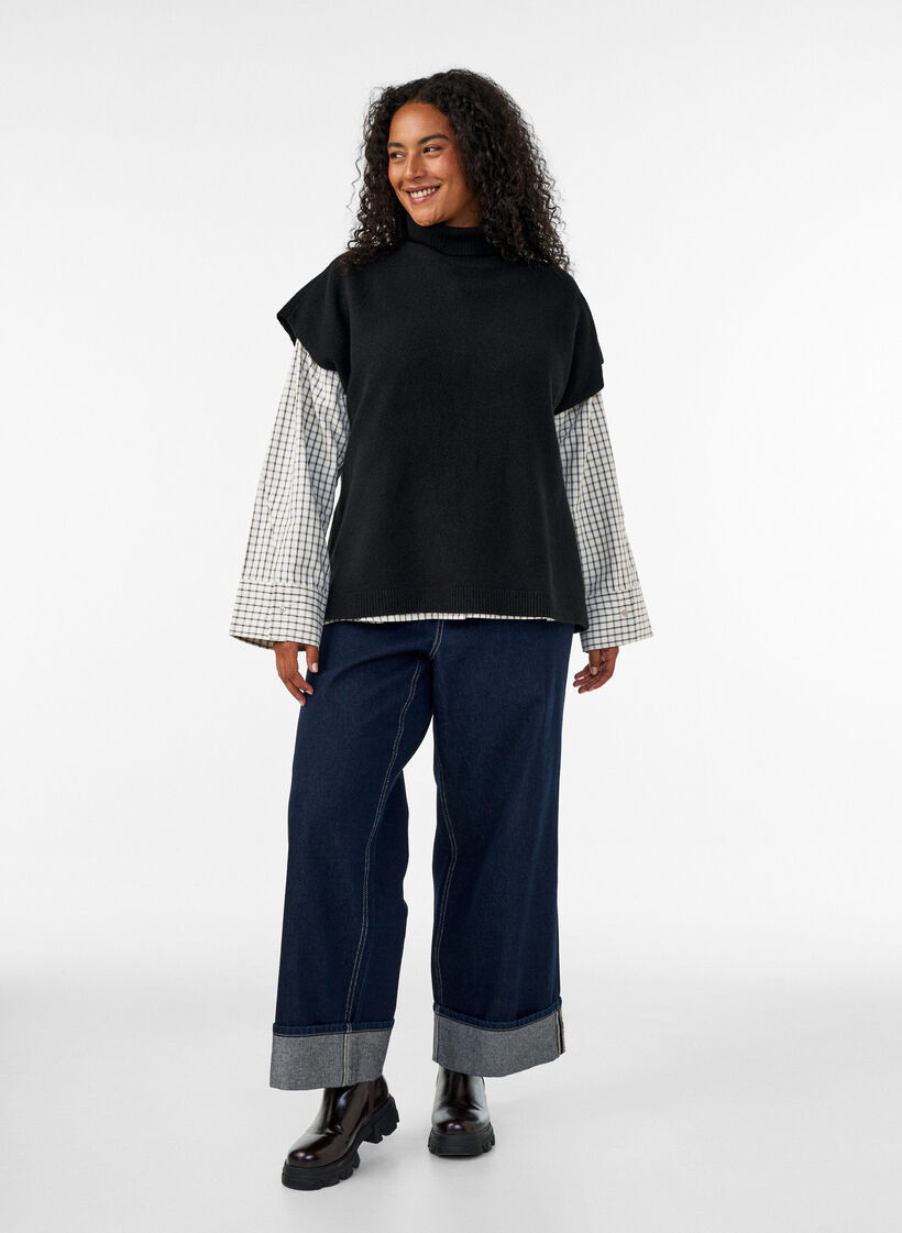 Neuleliivi korkealla poolokauluksella, Musta, Model image number 1