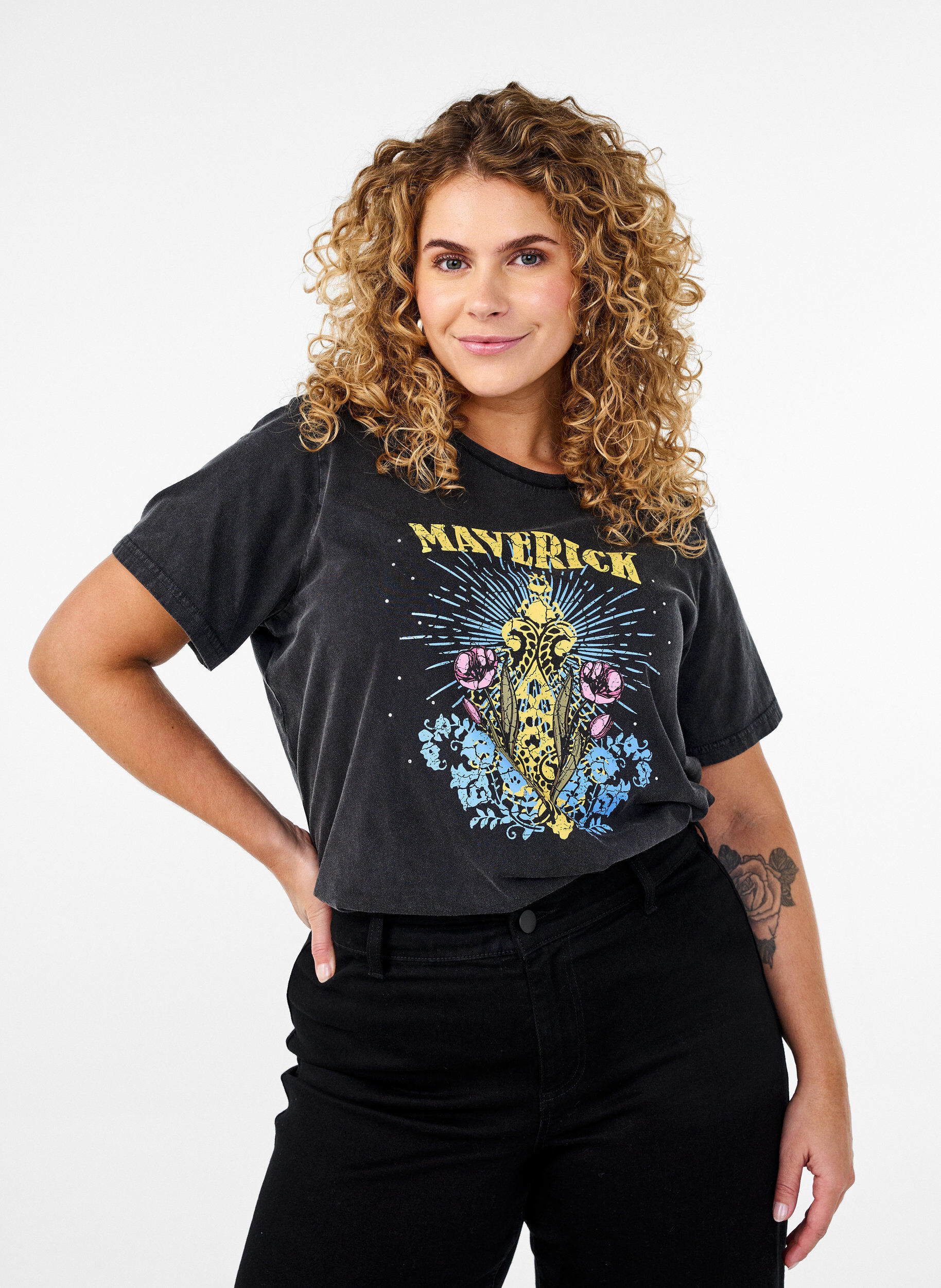 Zizzi T-paita luomupuuvillasta graafisella printill&auml;, Harmaa, Model image number 0