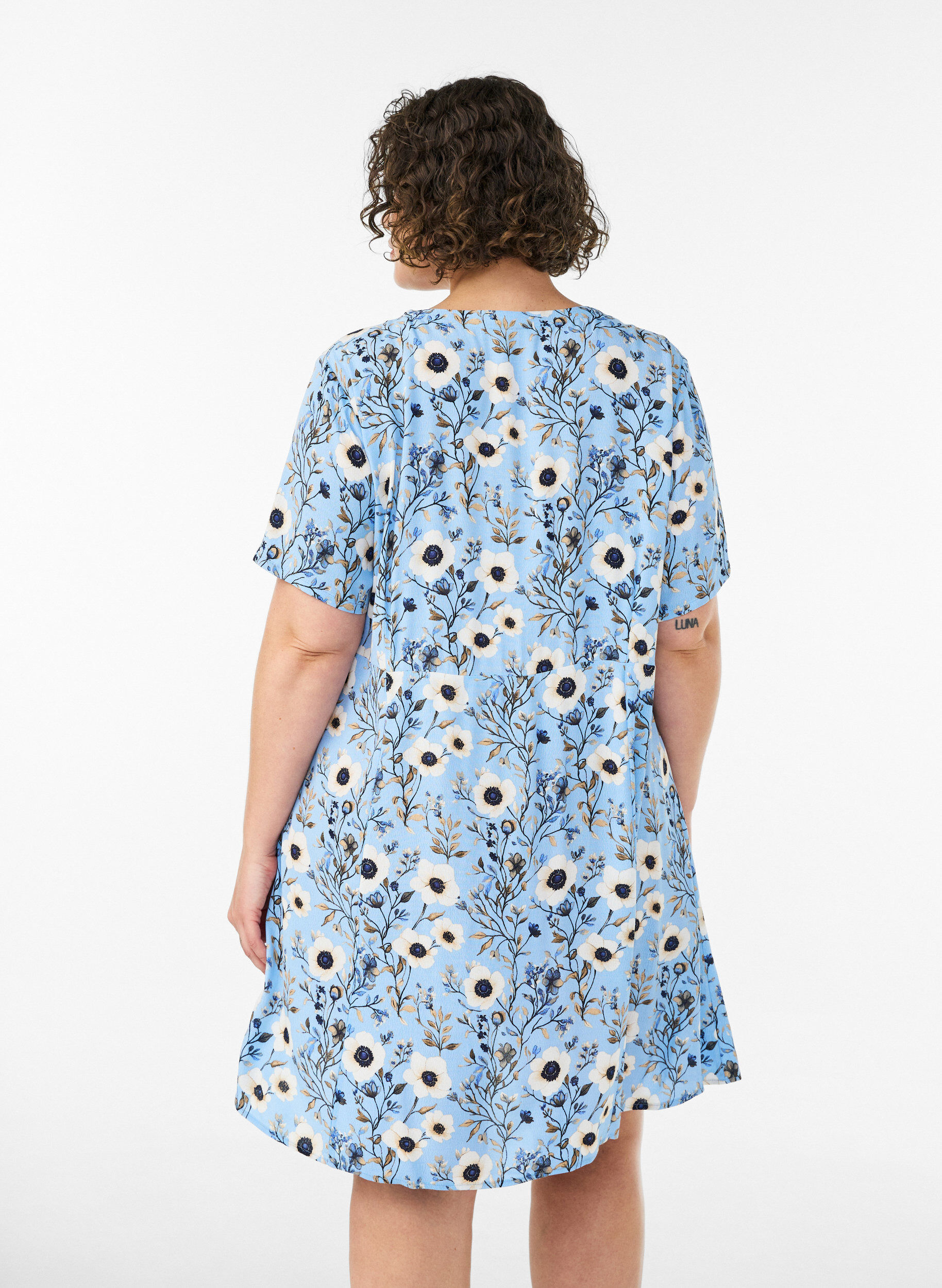 ZizziLyhyt mekko kukkakuviolla, Sininen, Model image number 2