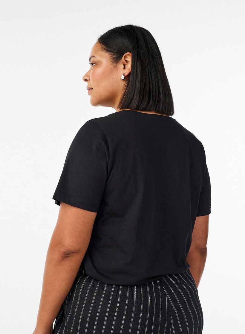 T-paita printill&auml;, Musta, Model image number 2