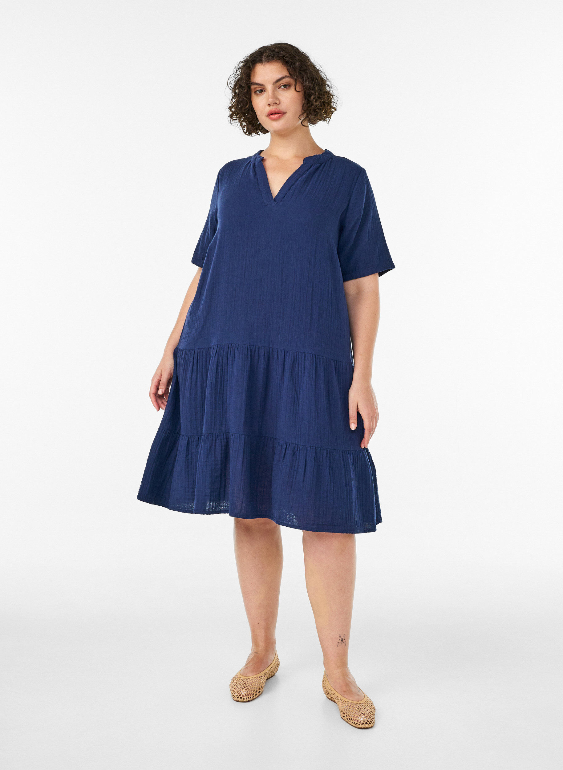 ZizziLyhyt A-linjainen mekko puuvillamusliinista, Sininen, Model image number 1