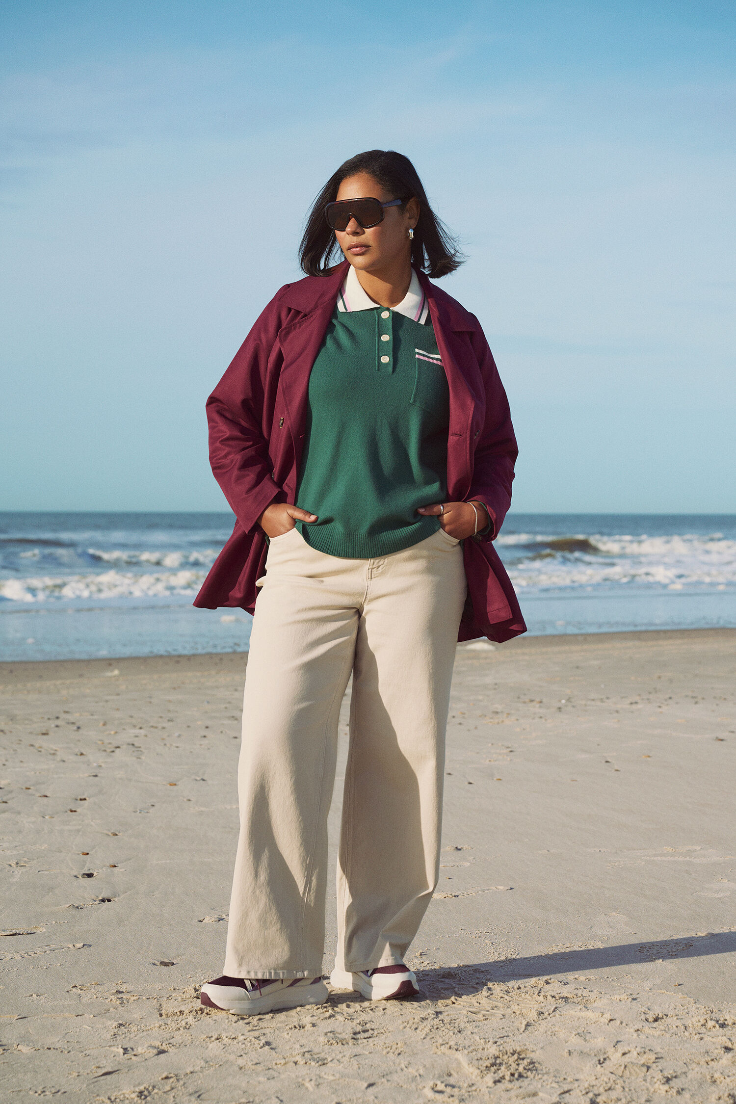 Zizzi Lyhyt trenchcoat vy&ouml;ll&auml;, , Model