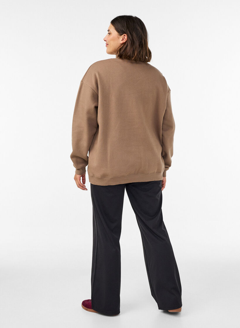 Collegepaita korkealla kauluksella ja urheilullisella etuprintill&auml;, Ruskea, Model image number 2