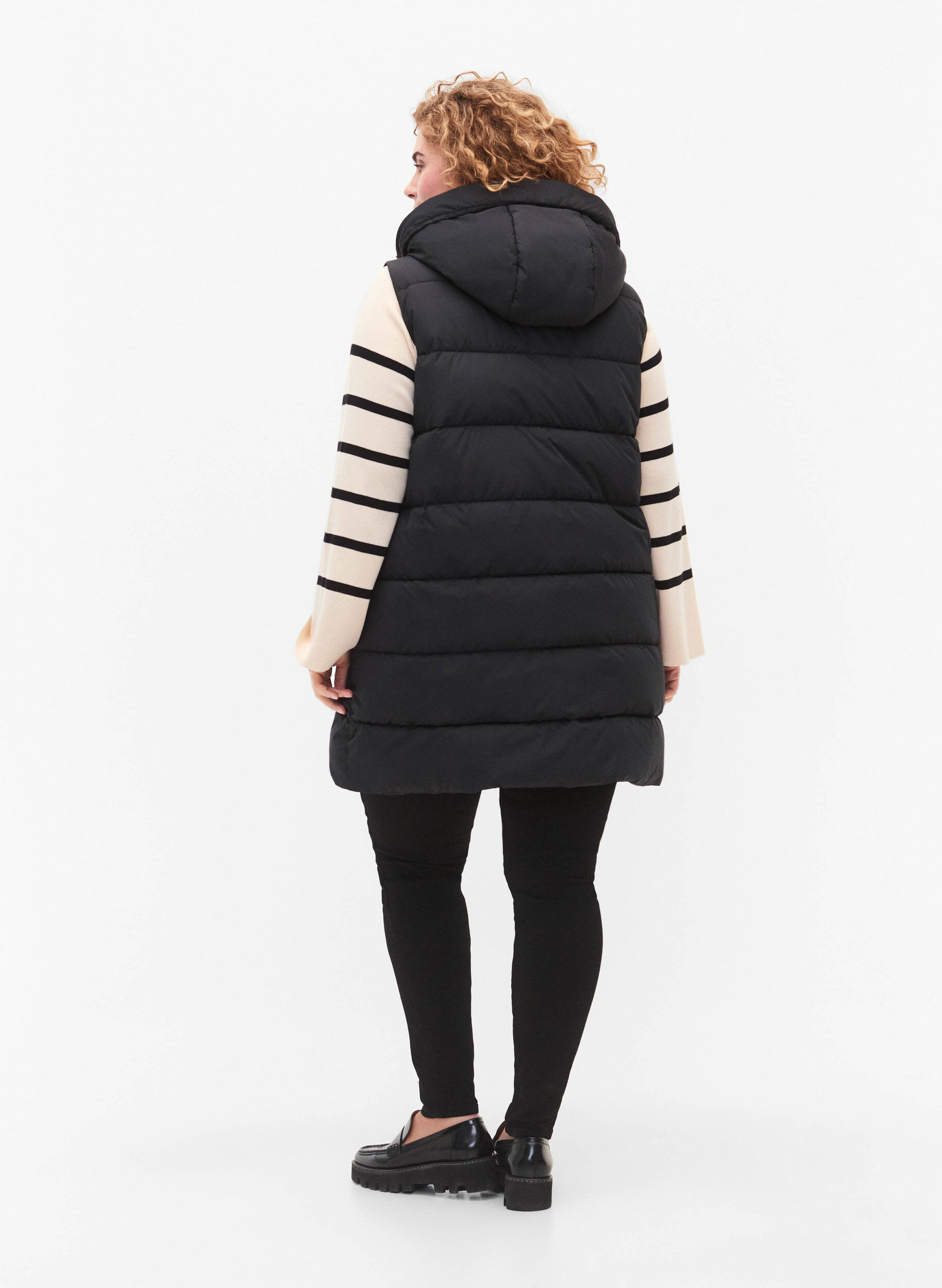 ZizziPitk&auml; liivi hupulla ja taskuilla, Musta, Model image number 2