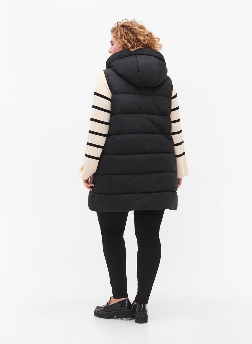 Pitk&auml; liivi hupulla ja taskuilla, Musta, Model image number 2