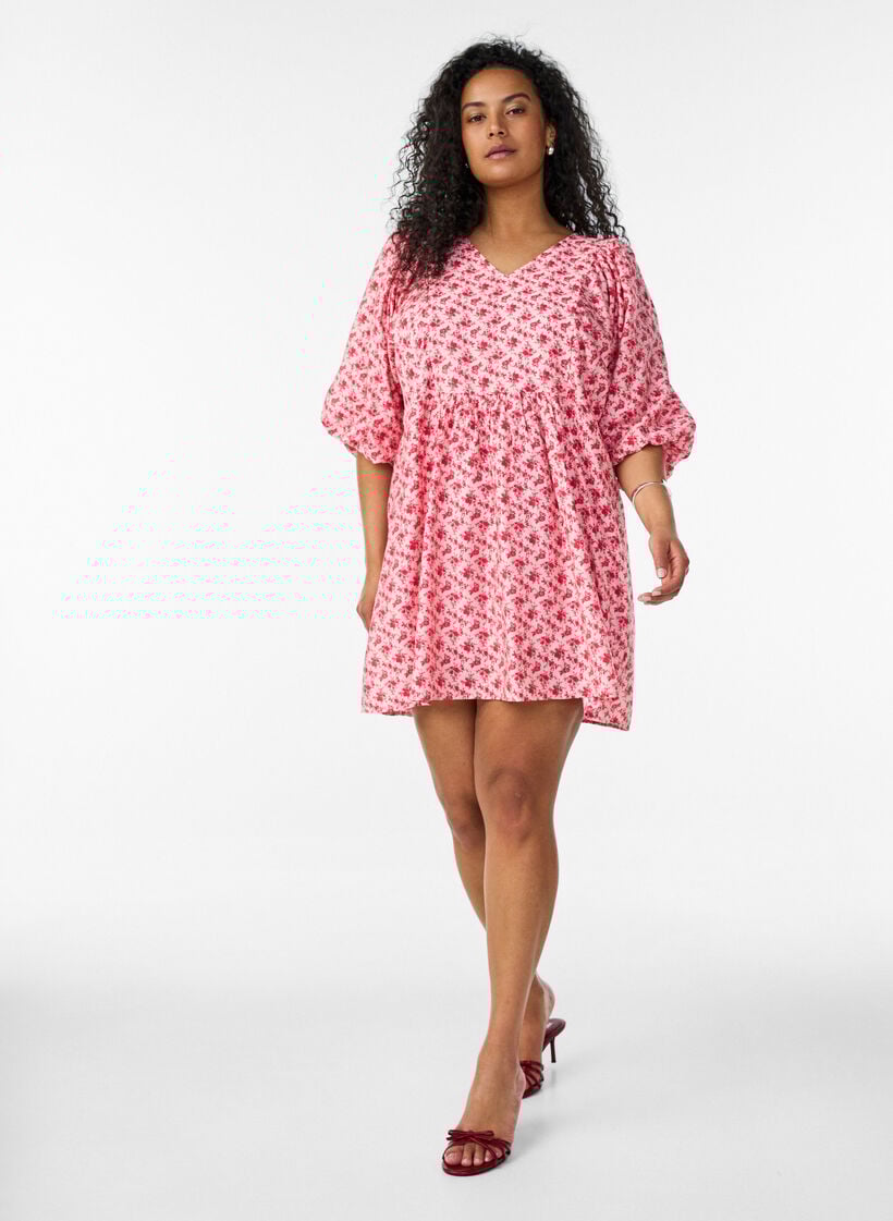 Lyhyt viskoosimekko empire-linjalla ja pussihihoilla, Punainen, Model image number 1