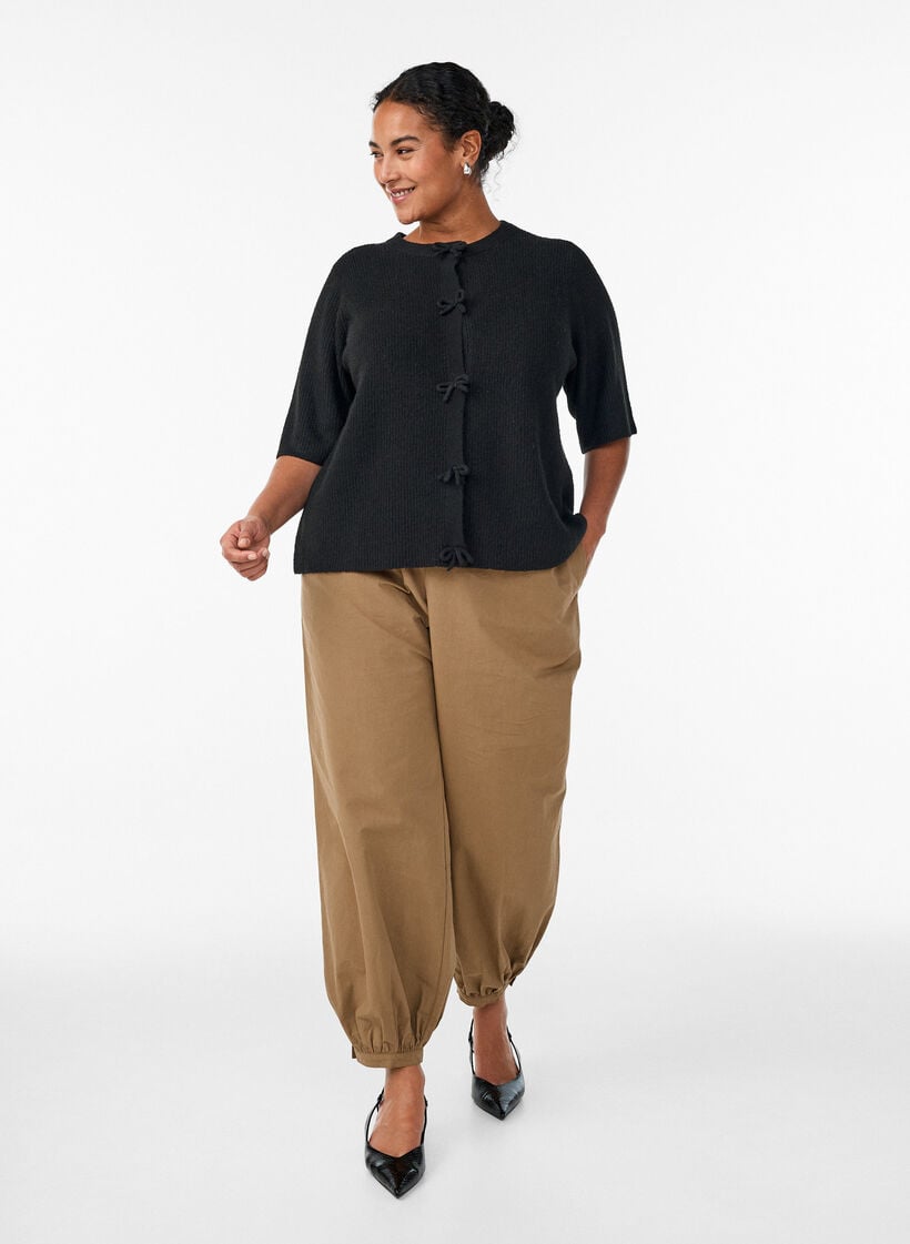 Korkeavy&ouml;t&auml;r&ouml;iset puuvillaiset balloon-housut, Ruskea, Model image number 0