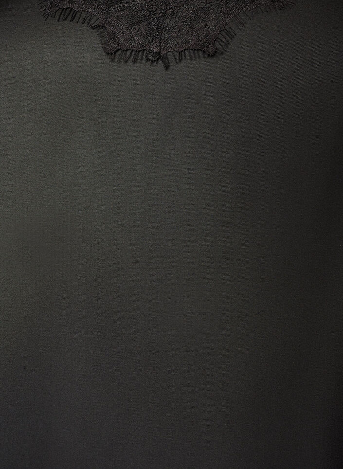 Satiinipintainen toppi pitsireunalla ja ep&auml;symmetrisell&auml; helmalla, Musta, Packshot image number 2