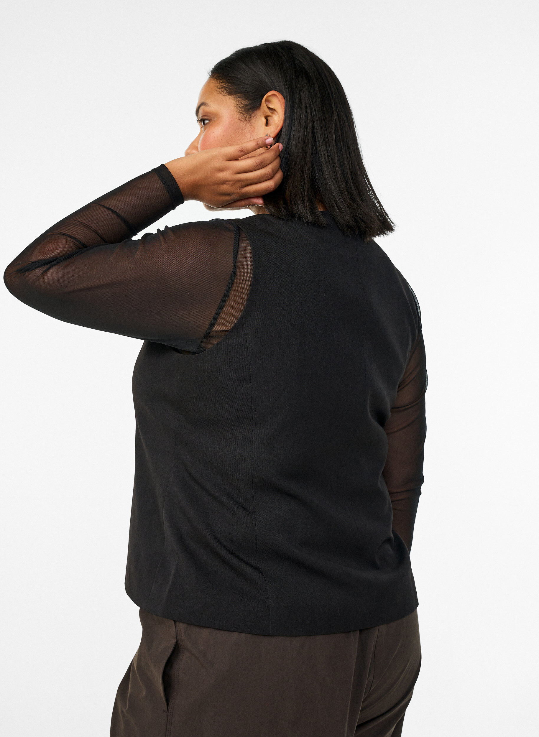 Zizzi Liivi nappikiinnityksell&auml;, Musta, Model image number 2