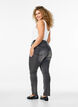 Slim fit Emily-farkut normaalilla vy&ouml;t&auml;r&ouml;ll&auml;, Harmaa, Model image number 1