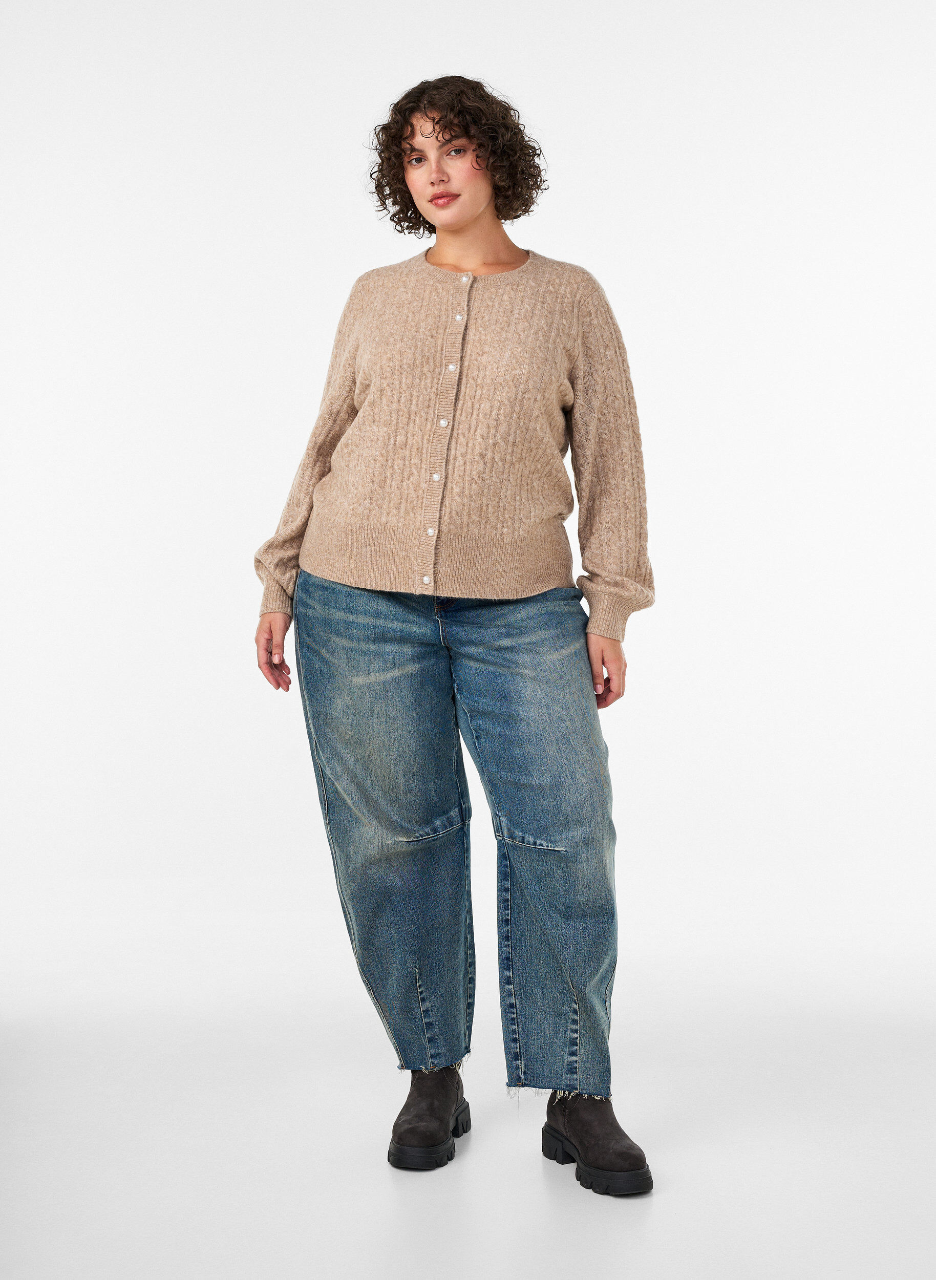 ZizziPalmikkoneuletakki helmikaarinapeilla, Beige, Model image number 1