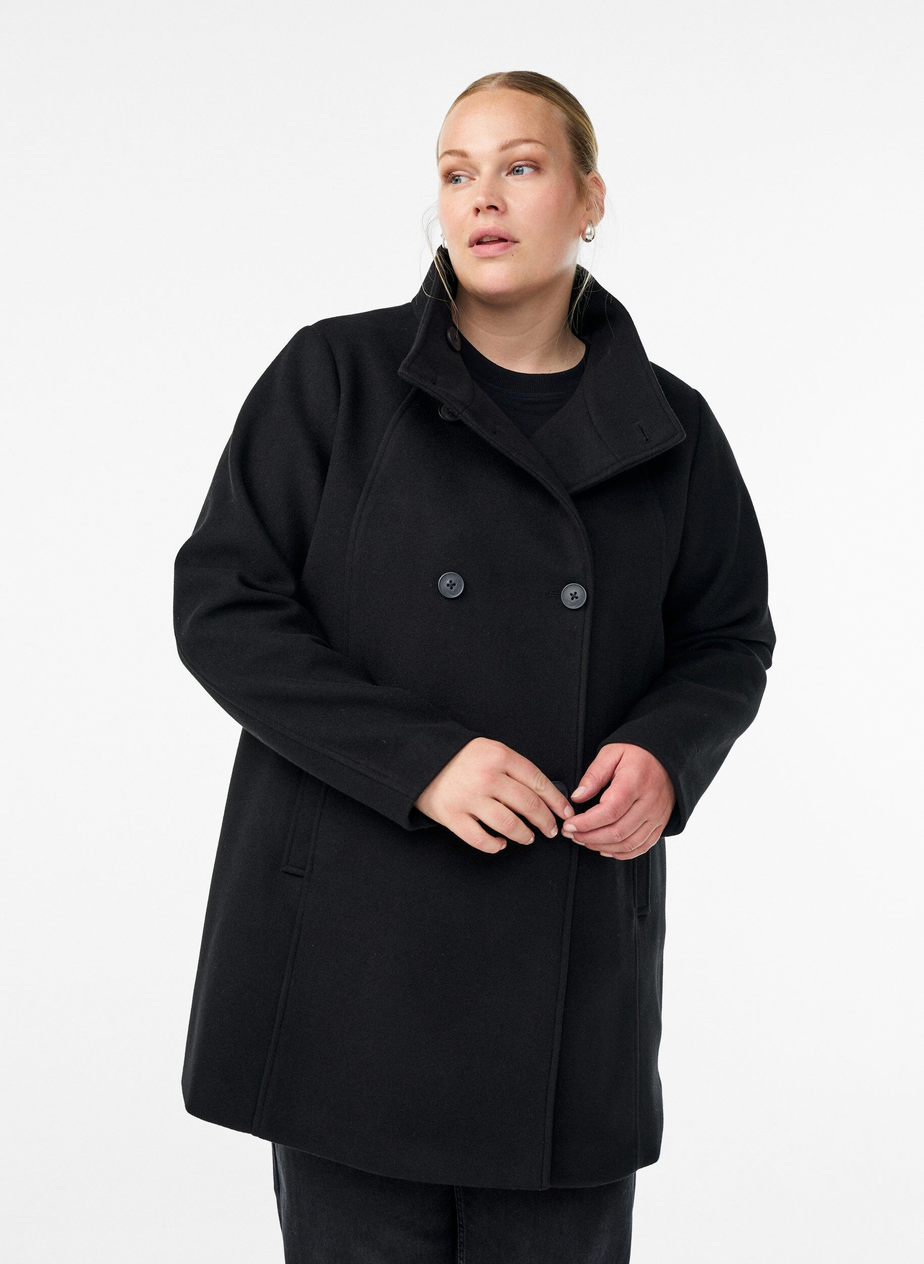 ZizziLyhyt takki A-linjaisella leikkauksella, Musta, Model image number 0