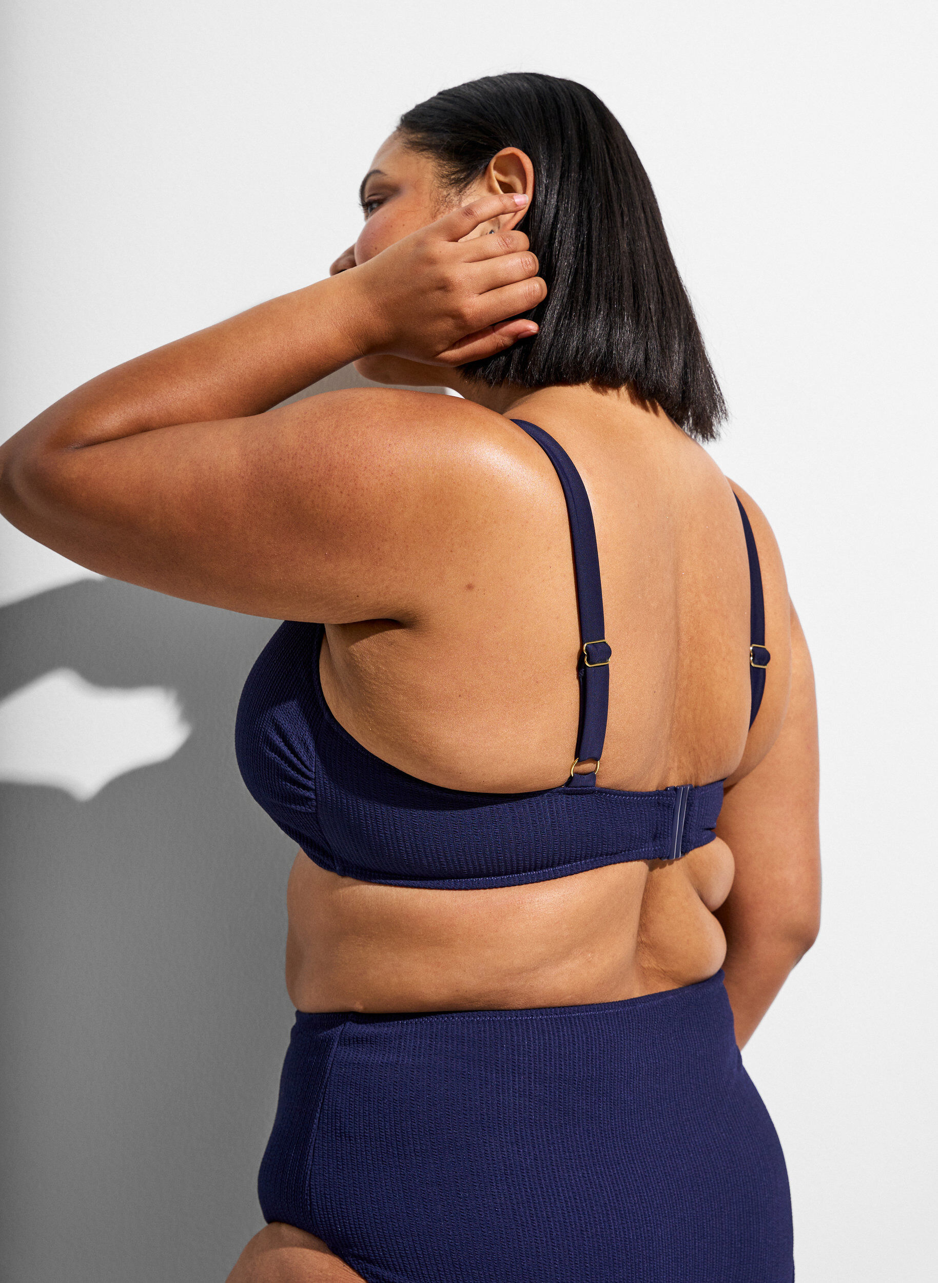 ZizziStrukturoitu bikinitoppi kultaisella yksityiskohdalla, Sininen, Model image number 1