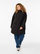 Vett&auml; hylkiv&auml; softshell-takki, jossa on tikattu vuori, Musta, Model image number 1