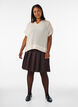 Seersucker -pusero V-p&auml;&auml;ntiell&auml;, Beige, Model image number 1
