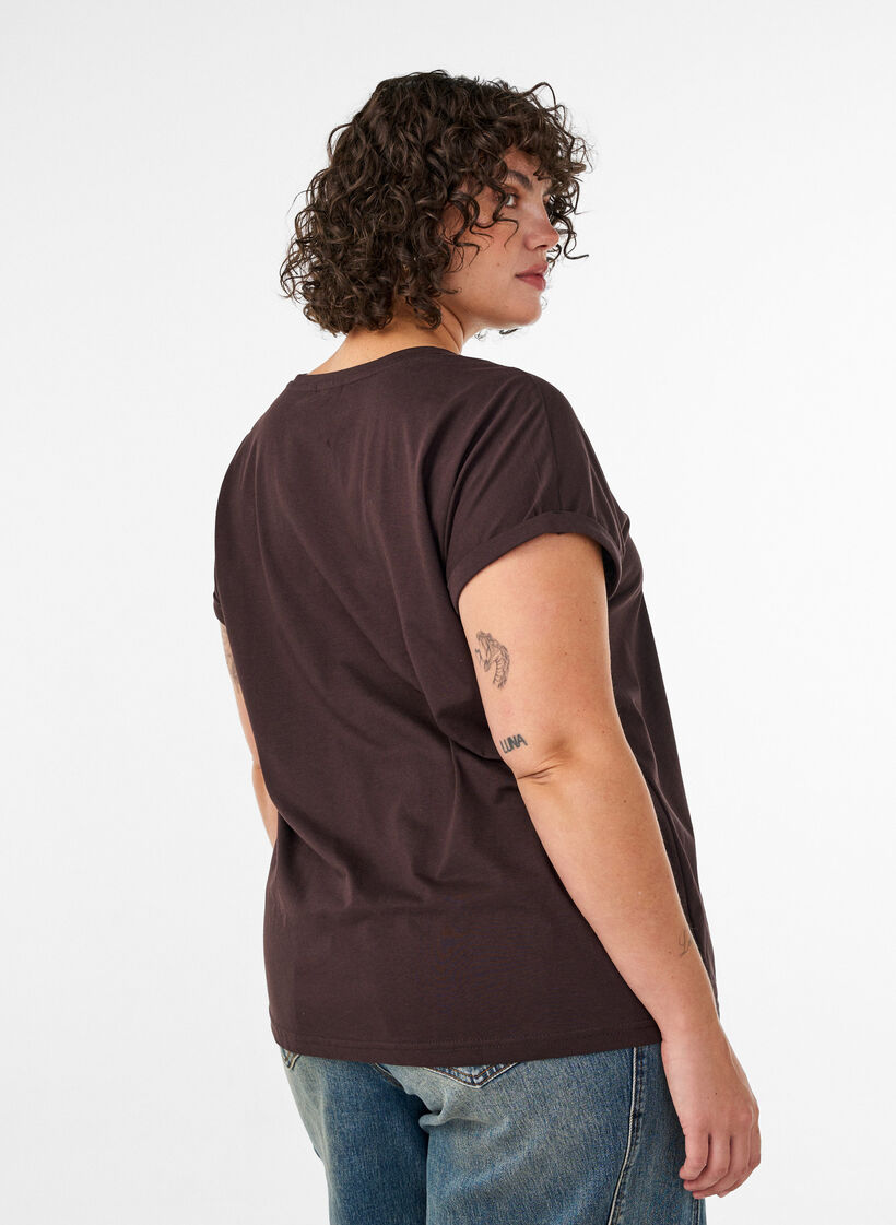 T-paita koristeellisella etupainatuksella, Ruskea, Model image number 2