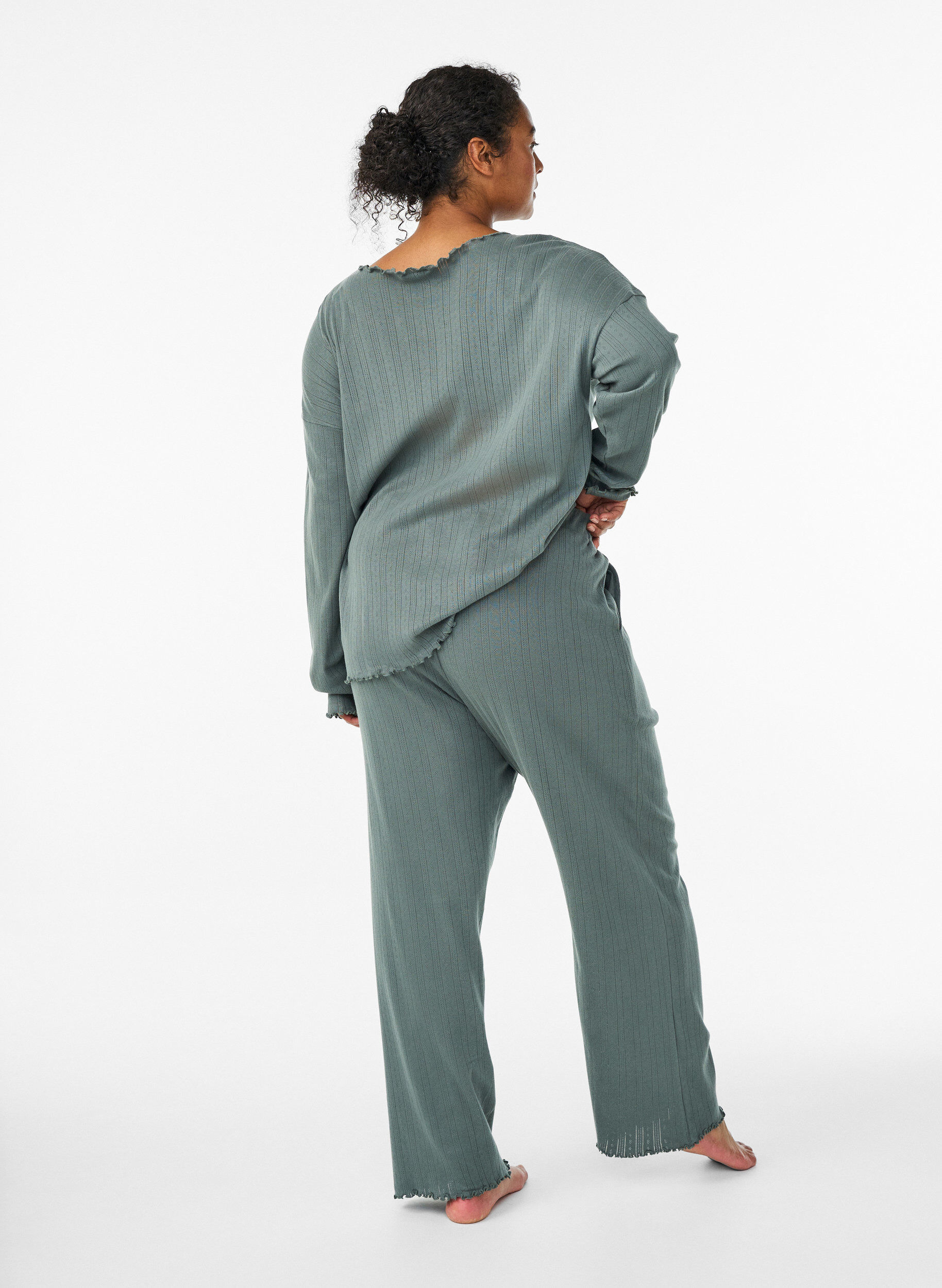 Zizzi Puuvillaiset y&ouml;housut, Vihre&auml;, Model image number 1