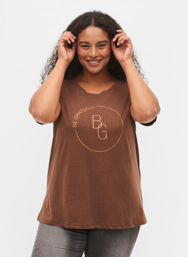 Lyhythihainen t-paita painatuksella, Chestnut BG, Model image number 0