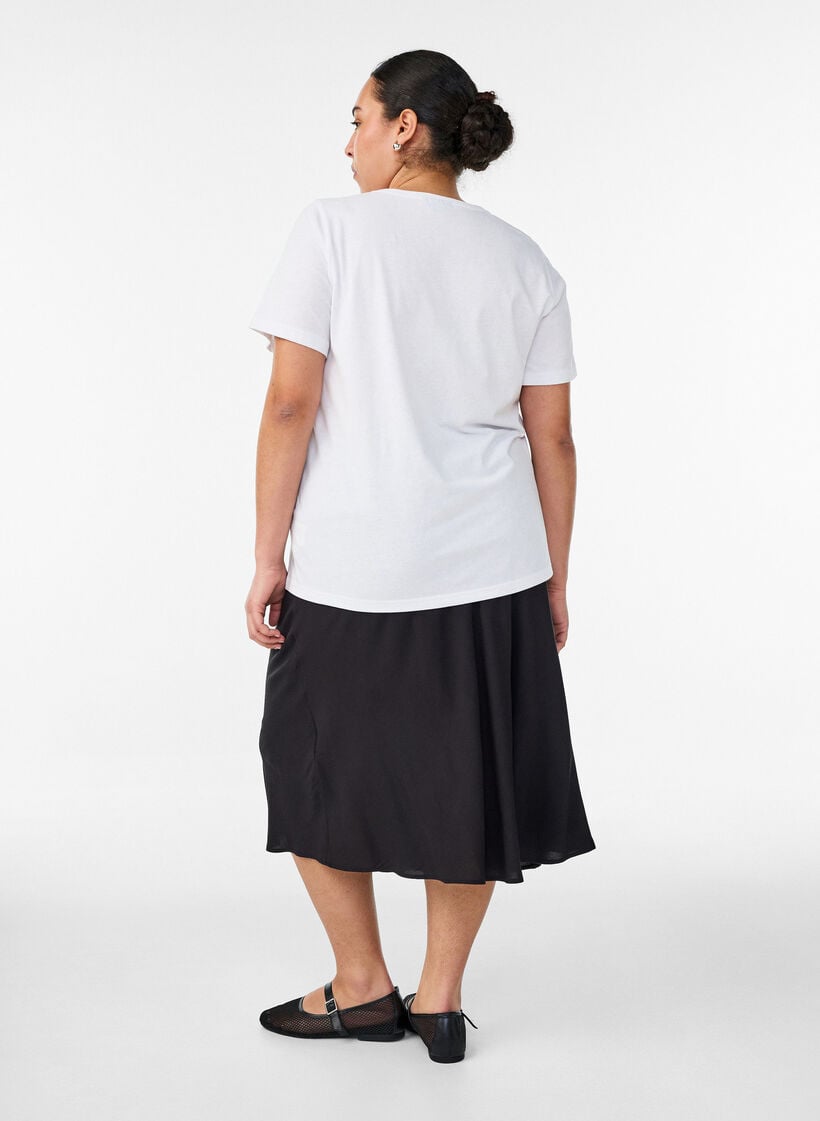Viscoosihame joustavalla vy&ouml;t&auml;r&ouml;ll&auml;, Musta, Model image number 1