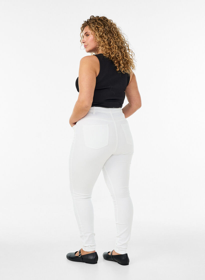 Amy korkea vy&ouml;t&auml;r&ouml;iset super slim fit -farkut, Valkoinen, Model image number 1