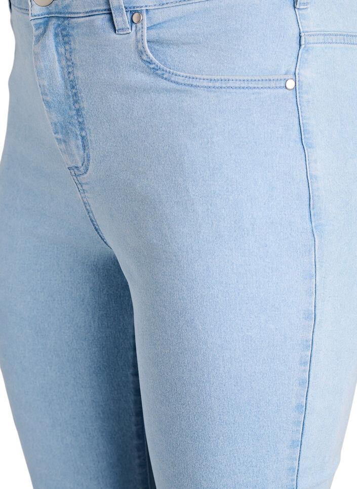 Amy korkea vy&ouml;t&auml;r&ouml;iset super slim fit -farkut, Sininen, Packshot image number 2