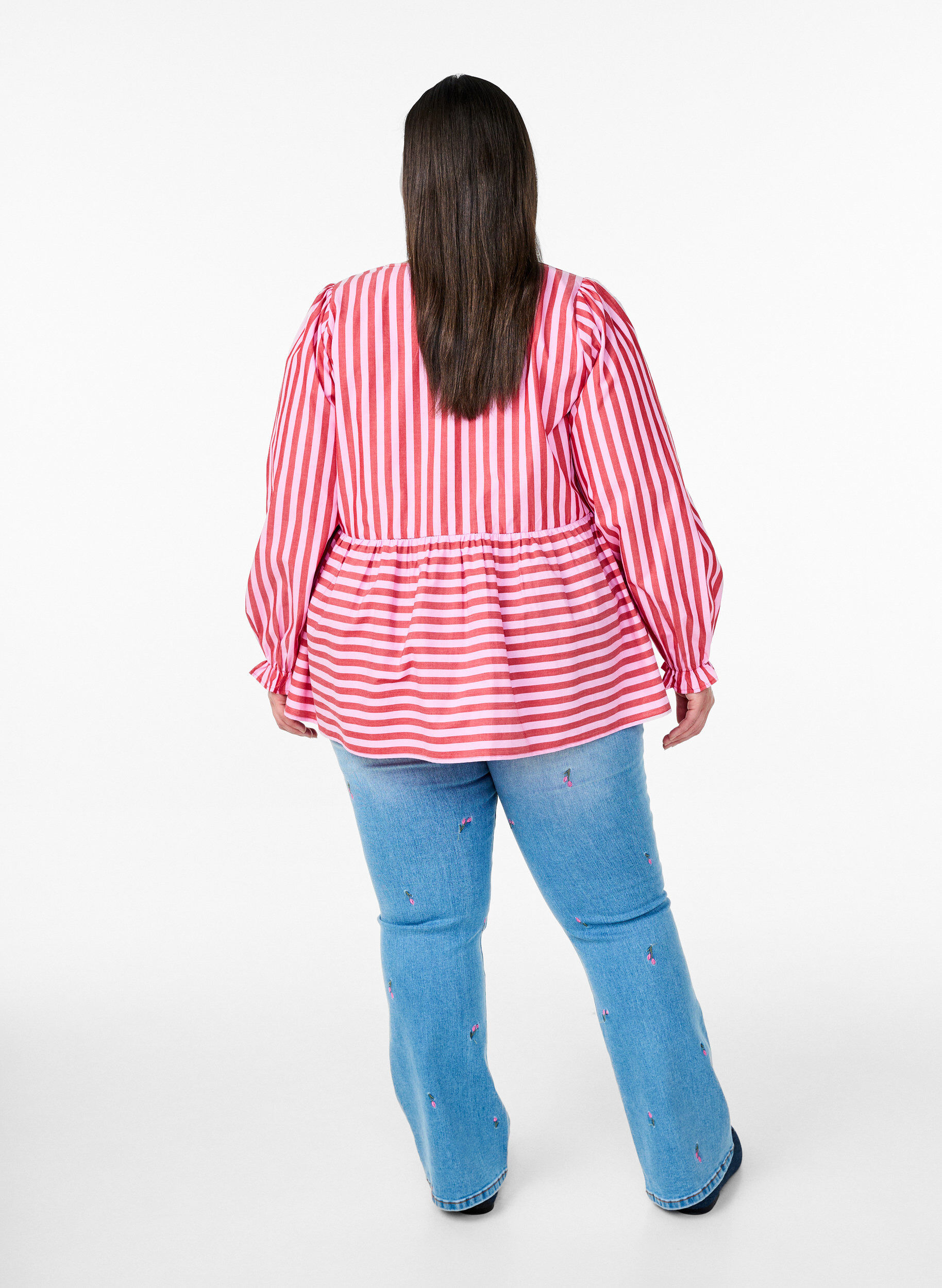 Zizzi Bootcut-farkut kukkabrodeerauksilla, Sininen, Model image number 1