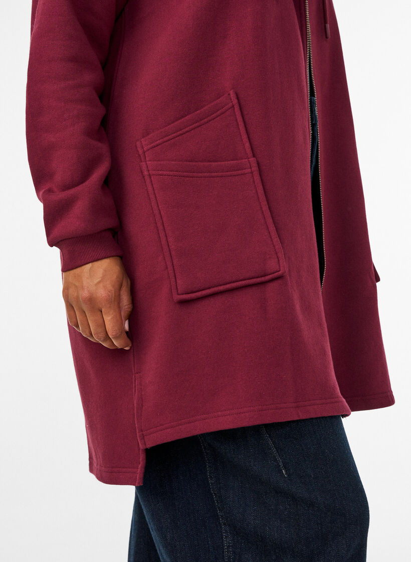 Pitk&auml; huppukardigan vetoketjulla, Punainen, Model image number 3