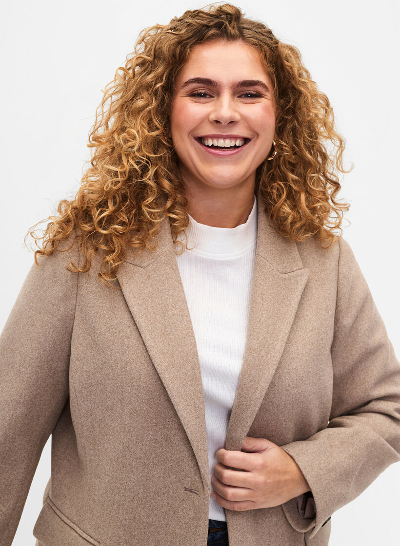 Meleerattu bleiseri, jossa on halkio, Pumice Stone Mel., Model image number 2