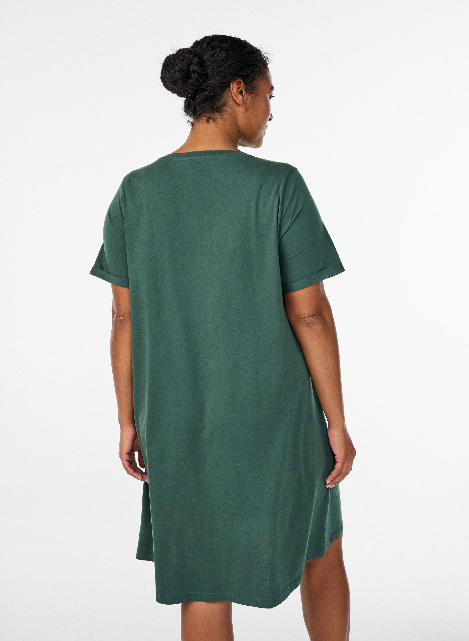 ZizziLyhythihainen y&ouml;paita luomupuuvillaa, Vihre&auml;, Model image number 2