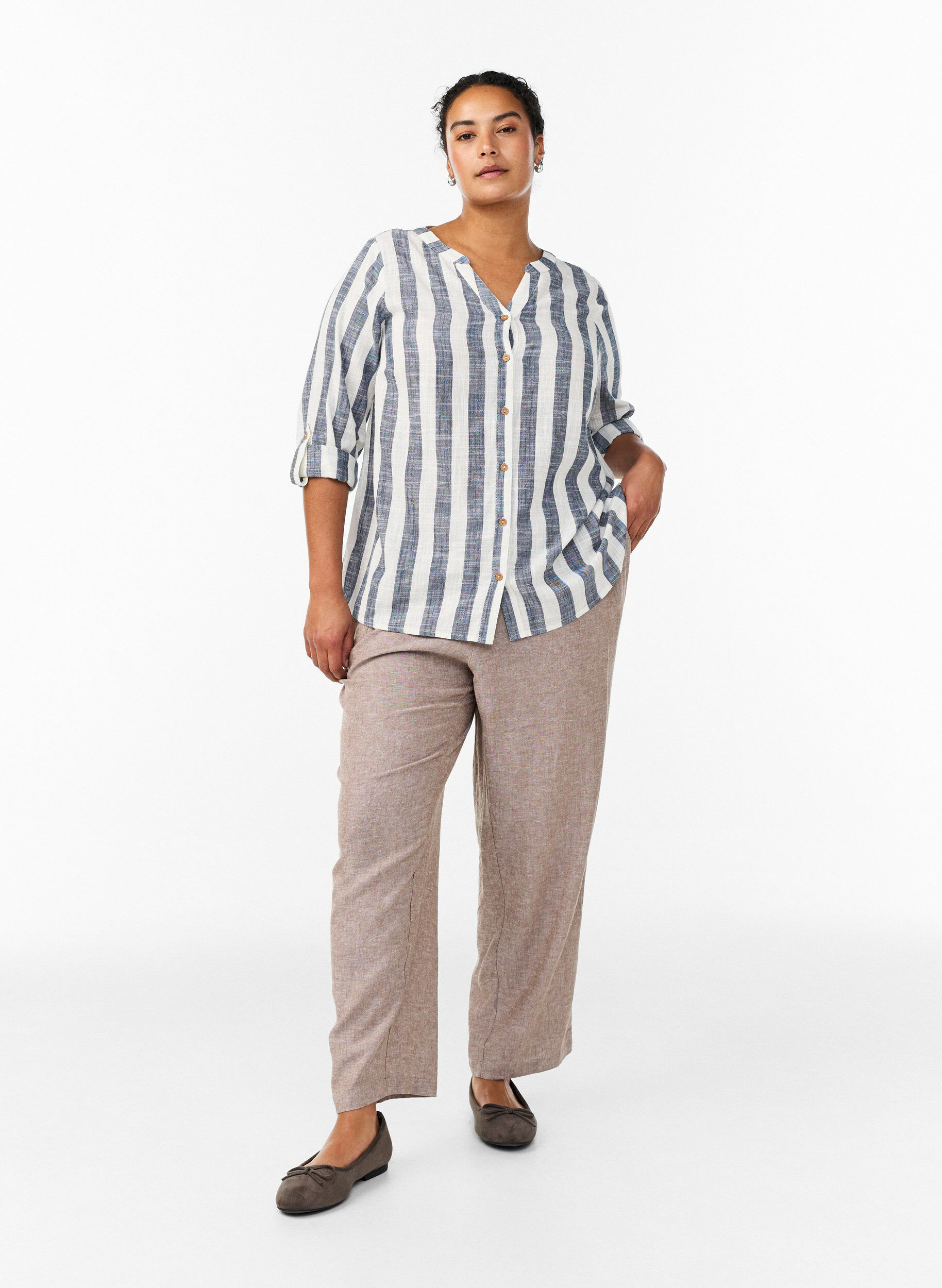 Zizzi Puuvillainen paitapusero V-p&auml;&auml;ntiell&auml;, Sininen, Model image number 1