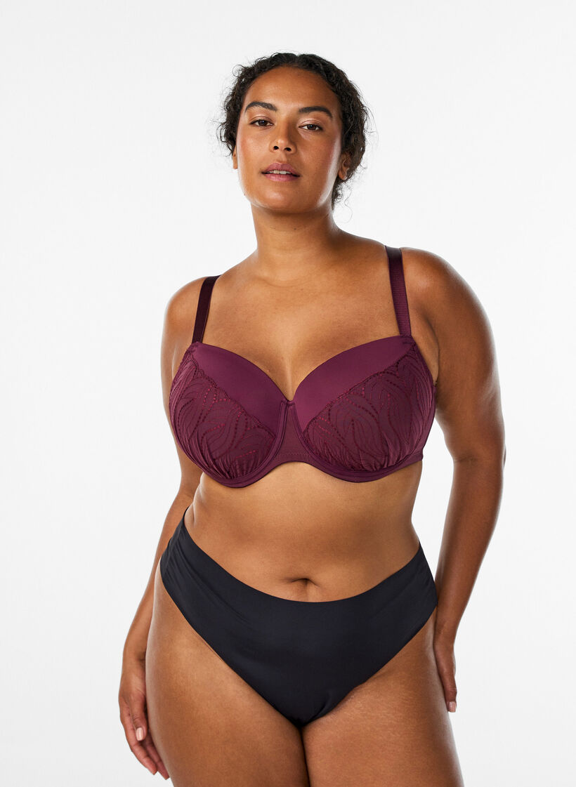 Muotoillut rintaliivit pitsillä ja drapeeratuilla yksityiskohdilla, Punainen, Model image number 1