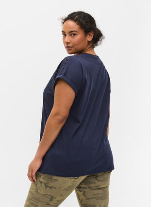 Puuvillainen t-paita broderi anglaisella, Navy Blazer, Model image number 1
