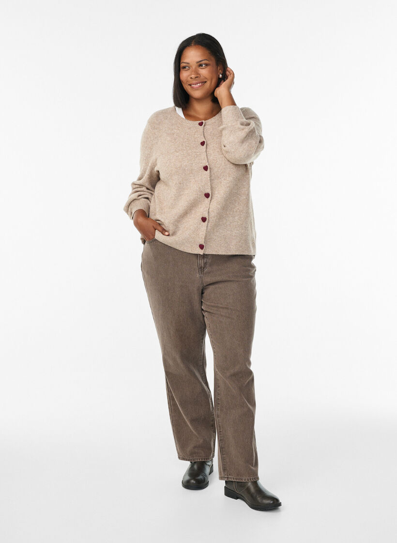 Neuletakki syd&auml;menmuotoisilla napeilla, Beige, Model image number 1