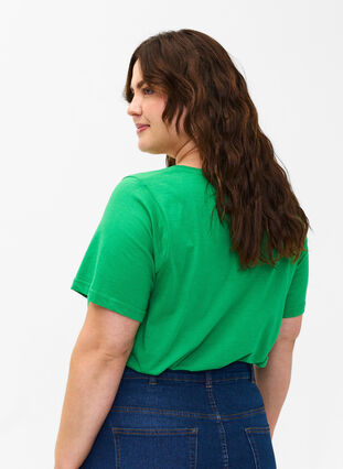 FLASH - T-paita v-pääntiellä, Kelly Green, Model image number 1
