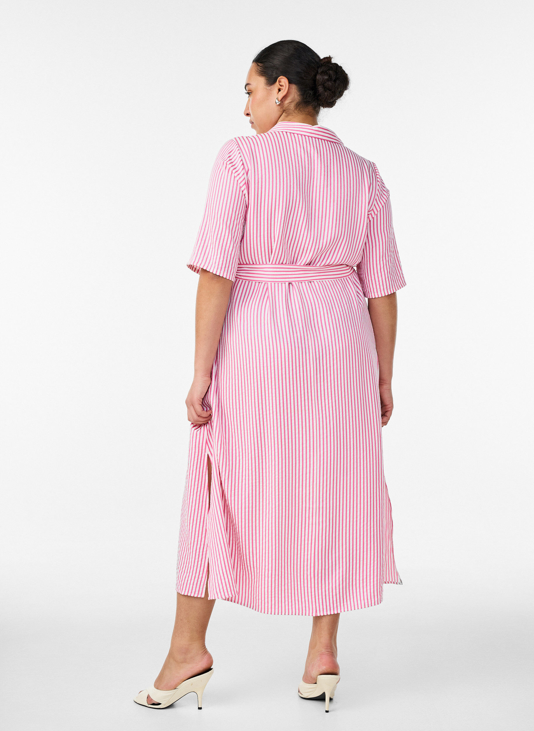 ZizziNilkkapituinen paitamekko, jossa solmittava vy&ouml; ja raitoja, Vaaleanpunainen, Model image number 1