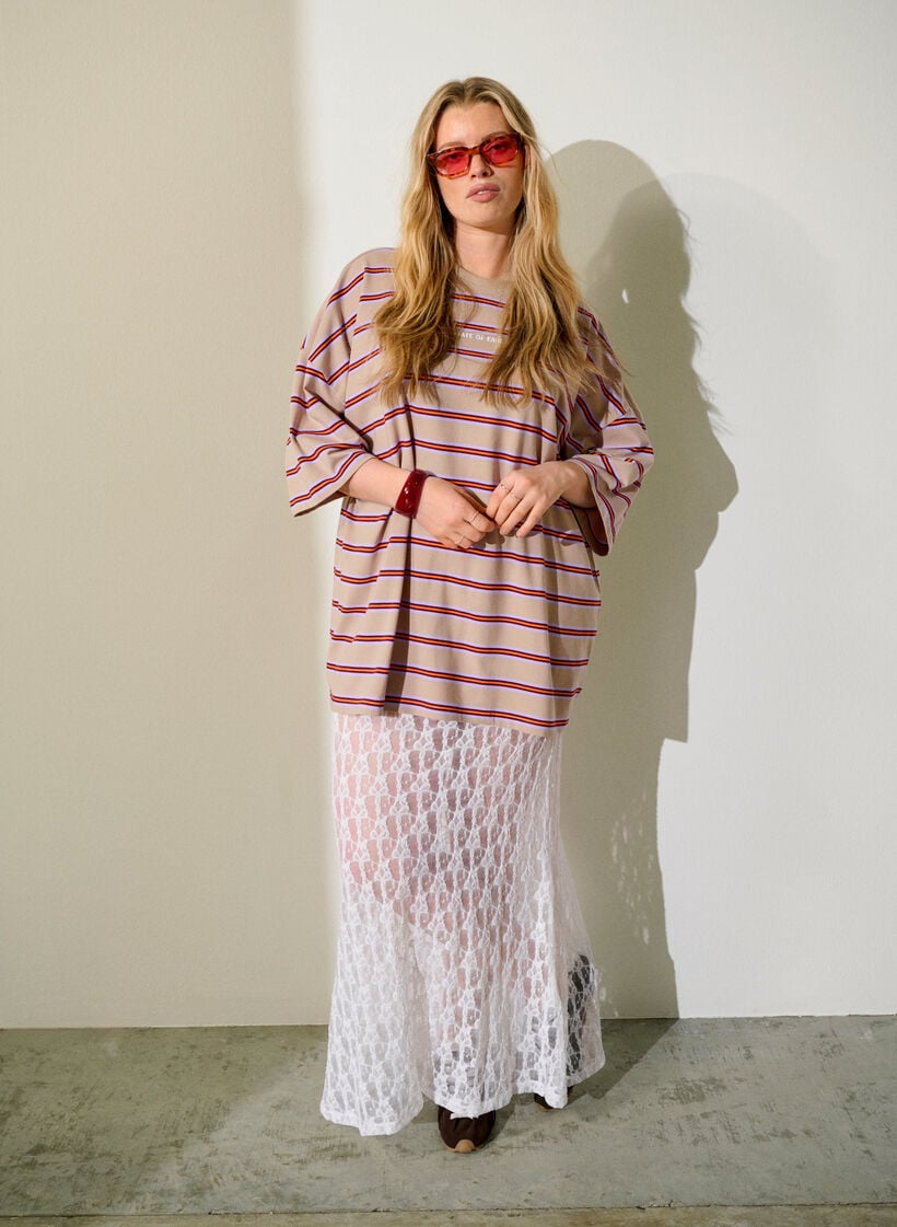 Pitk&auml; l&auml;pikuultava pitsihame, Valkoinen, Image